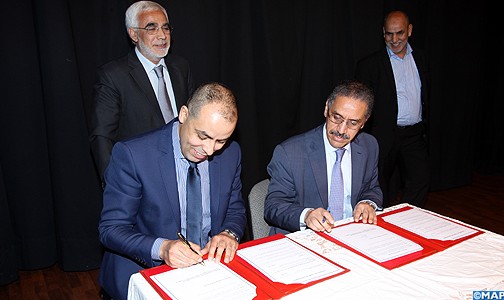 توقيع اتفاقية شراكة بين وزارة الصحة والجمعية الطبية للمساعدة على التنمية بين أوفيرن والمغرب