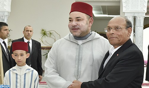 جلالة الملك يجري بتونس مباحثات مع الرئيس التونسي