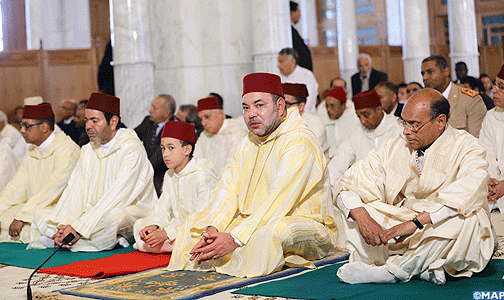 أمير المؤمنين و الرئيس التونسي يؤديان صلاة الجمعة بمسجد الإمام مالك بن أنس بتونس