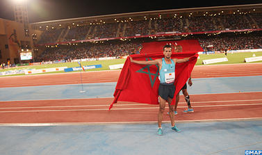 الدورة السابعة لملتقى محمد السادس: العداء المغربي الصديق ميخو يفوز بسباق 1500م
