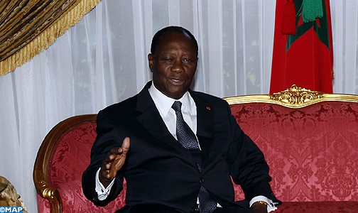 الرئيس الإيفواري يشيد بريادة جلالة الملك في القارة الإفريقية