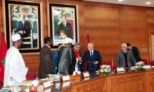 التوقيع على اتفاقية للتعاون الإسلامي وبروتوكول اتفاق بشأن تكوين الأئمة بين المغرب وتشاد