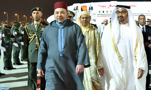 جلالة الملك يحل بالإمارات العربية المتحدة في زيارة عمل وأخوة