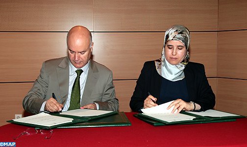 الرباط : توقيع اتفاقية شراكة تروم مساهمة الجامعة المغربية في التنزيل الإجرائي للاستراتيجية الوطنية للهجرة واللجوء