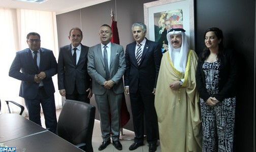 تعزيز بنيات الاستقبال وتبادل التجارب محور مباحثات السيد حداد مع وزير السياحة البحريني