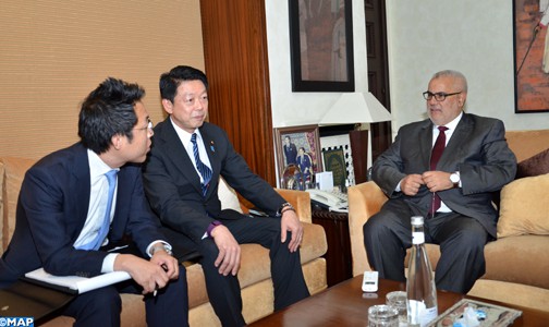 رئيس الحكومة يبحث مع الوزير المنتدب في الشؤون الخارجية الياباني سبل تعزيز التعاون في مجالات إصلاح الإدارة والتكوين والإنعاش السياحي