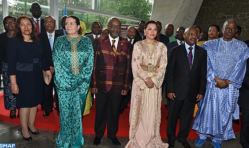 صاحبة السمو الملكي الأميرة للا حسناء عرابة الأسبوع الإفريقي لليونيسكو تعطي انطلاقة دورة 2016 من هذه التظاهرة