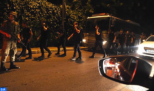 قائد الأركان بالنيابة التركي يعلن إحباط محاولة الانقلاب ومقتل 104 انقلابيين