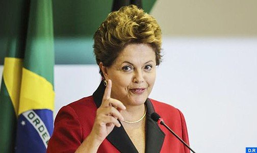 الرئيسة البرازيلية المعلقة مهامها تدعو أنصارها الى “المقاومة” قبل بدء محاكمتها في مجلس الشيوخ