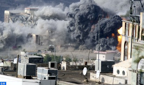 60 قتيلا في تفجير انتحاري استهدف مجندين يمنيين في عدن