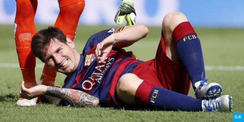 نادي برشلونة يعلن إصابة ميسي وتغيبه عن الملاعب لثلاثة أسابيع