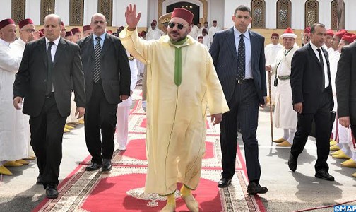 أمير المؤمنين يؤدي صلاة الجمعة بمسجد الفضل بمدينة الدار البيضاء