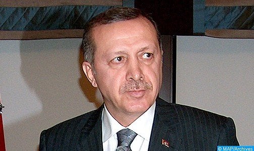 أردوغان يهدد بفتح الحدود أمام المهاجرين نحو أوروبا بعد تصويت البرلمان الأوروبي