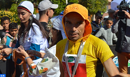 العداء المغربي حمو مودوجي يفوز بلقب الدورة الثالثة لسباق “ترايل أطلس تافراوت”