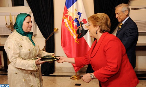 سفيرة جلالة الملك بالشيلي تقدم أوراق اعتمادها للرئيسة باشليت