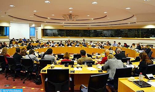 البرلمان الأوروبي يصوت لصالح تجميد مفاوضات عضوية تركيا