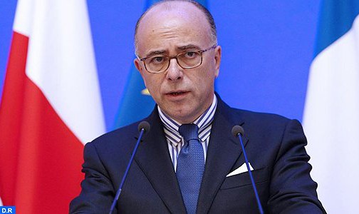 تعيين برنار كازنوف رئيسا جديدا للوزراء في فرنسا بعد استقالة فالس