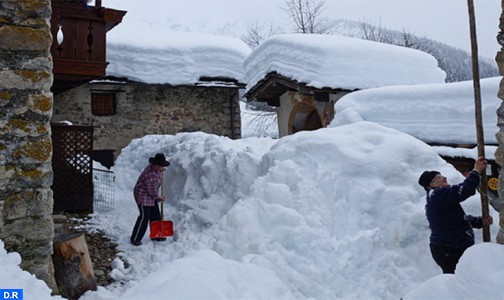 مصرع أكثر من 20 شخصا جراء العاصفة الثلجية الشديدة في أوروبا