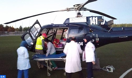 نقل امرأة في حالة صحية حرجة من جماعة “أنركي” إلى المركز الاستشفائي بأزيلال على متن طائرة مروحية