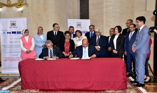 تفعيل الطابع الرسمي للأمازيغية.. التوقيع على اتفاقية تعاون بين مجلس المستشارين والمعهد الملكي للثقافة الأمازيغية