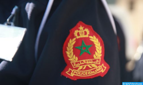 مراكش: مفتش شرطة يضطر لاستعمال سلاحه الوظيفي لتوقيف شخص عرّض المواطنين وعناصر من الشرطة لاعتداء خطير (مصدر أمني)