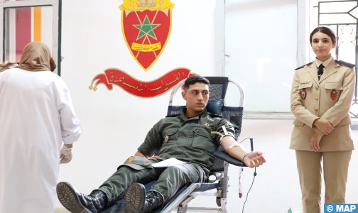 مراكش.. القوات المساعدة تتبرع بالدم تضامنا مع ضحايا زلزال الحوز