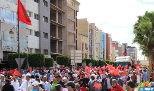 تفجيرات السمارة .. فاعل جمعوي يدين “عملا بشعا اقترفه خصوم الوحدة الترابية للمغرب”