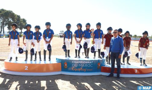 بطولة المغرب لألعاب الفروسية (خيول قصيرة): فريق النادي الملكي للفروسية دار السلام يفوز بجائزة وكالة المغرب العربي للأنباء