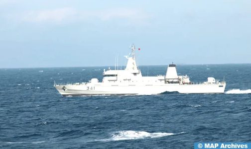 الداخلة.. وحدة لمراقبة السواحل تابعة للبحرية الملكية تقدم المساعدة لـ 57 مرشحا للهجرة غير النظامية من إفريقيا جنوب الصحراء