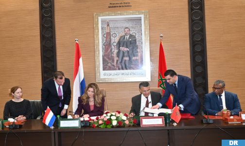 الرباط.. توقيع اتفاقية لتسليم المجرمين بين المغرب وهولندا