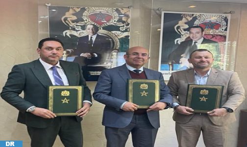 الرباط.. توقيع اتفاقية شراكة تهدف إلى تطوير القنص بالنبال في المغرب