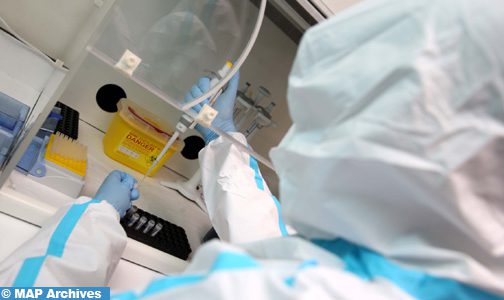 وزارة الصحة تفند الشائعات حول وضع متحورات فيروس “كورونا” المستجد وارتفاع خطورة حالات الإصابة