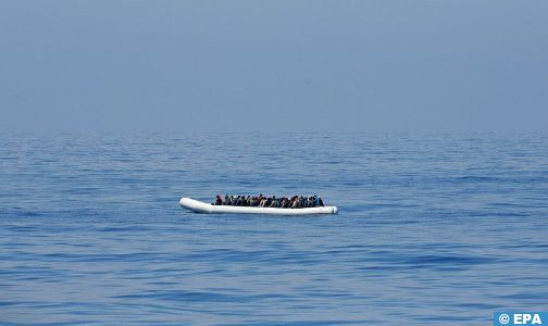 انتشال جثتين وإنقاذ أكثر من 1800 مهاجر قبالة السواحل التونسية