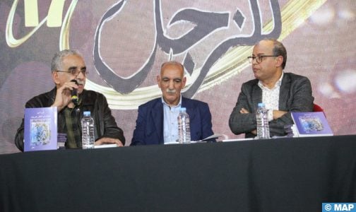 المهرجان الوطني للزجل أزمور .. توقيع ديوان “ما زال في الخاطر حروف” لمحمد أمين نجيب