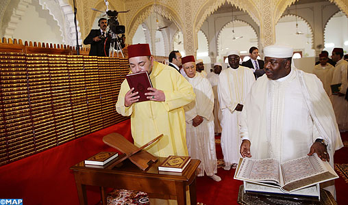 SM le Roi, Amir Al Mouminine, fait don de 10.000 exemplaires du Saint Coran à la partie gabonaise en charge de la gestion des affaires religieuses