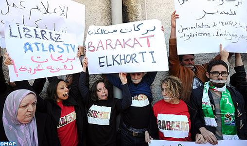 Algérie : des dizaines de manifestants à Alger contre le “parti pris” des médias publics