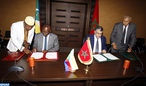 Signature à Rabat d’un protocole d’accord entre le Maroc et les Iles Comores pour la consolidation des relations de coopération dans le domaine judiciaire