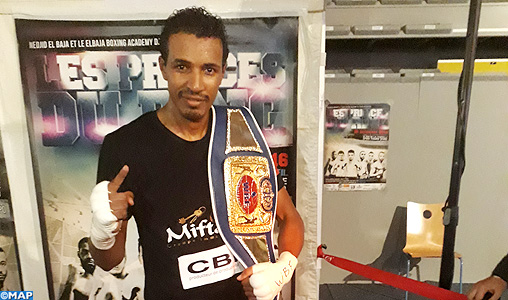 Le Marocain Yassine Ettabouti décroche à Tours la ceinture mondiale WBF des poids Super-légers