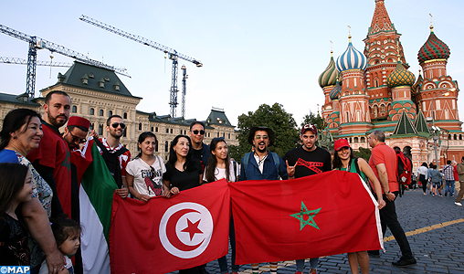 Le temps du Mondial, la Place Rouge devient multicolores