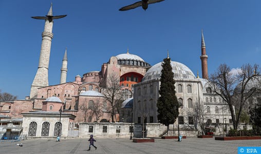 “Sainte-Sophie”: “la Sainte Sagesse” entre le choix du musée ou la mosquée