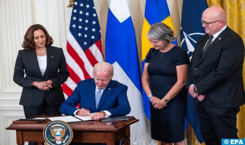 Biden paraphe la ratification des adhésions de la Finlande et la Suède à l’Otan