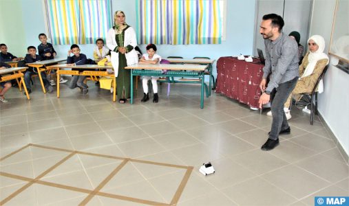 Berkane: Lancement d’un projet de robotique éducative au profit des établissements scolaires
