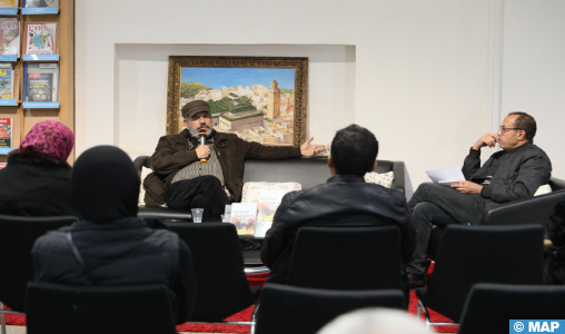 Présentation à Fès de l’ouvrage “Du haut du balcon ” de Driss Tahi