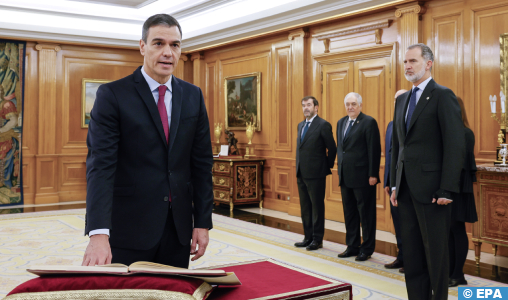 Pedro Sanchez prête serment devant le Roi Felipe VI d’Espagne