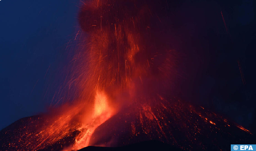 Eruption d’un volcan dans le sud-ouest de l’Islande