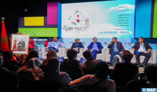 À la croisée des générations, la critique littéraire marocaine s’invite au SIEL