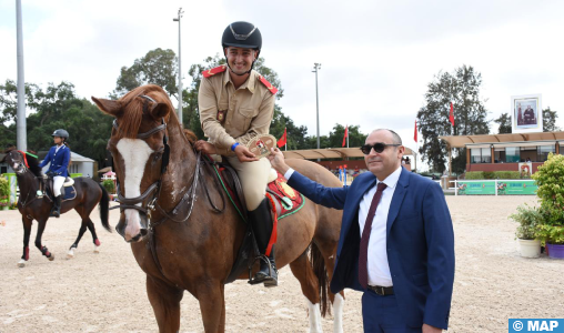 Qualifications du championnat du Maroc amateurs de saut d’obstacles: le cavalier Nasrellah Amtak remporte le prix de la MAP