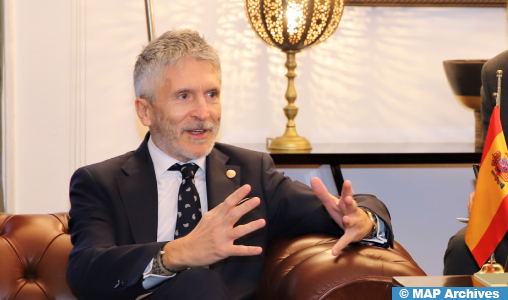 Le ministre espagnol de l’Intérieur souligne l’engagement de SM le Roi pour le développement et le progrès du Maroc