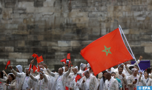 JO de Paris 2024: La tenue de parade de la délégation marocaine parmi les vingt plus marquantes de la cérémonie d’ouverture (chaîne française)
