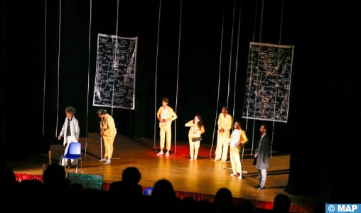 FITUC: la pièce de théâtre égyptienne “Négatif zéro”, un appel à réhabiliter l’humanité